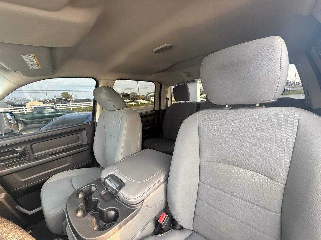 RAM 3500 ST Crew Cab SWB 4WD 2013