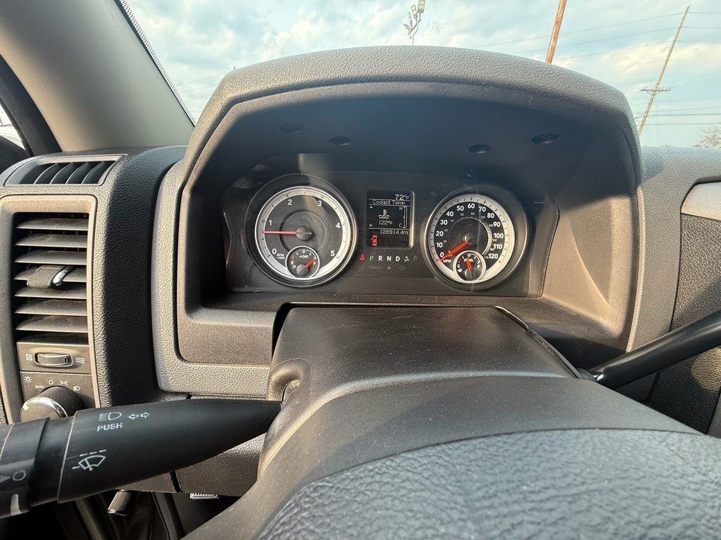 RAM 3500 ST Crew Cab SWB 4WD 2013