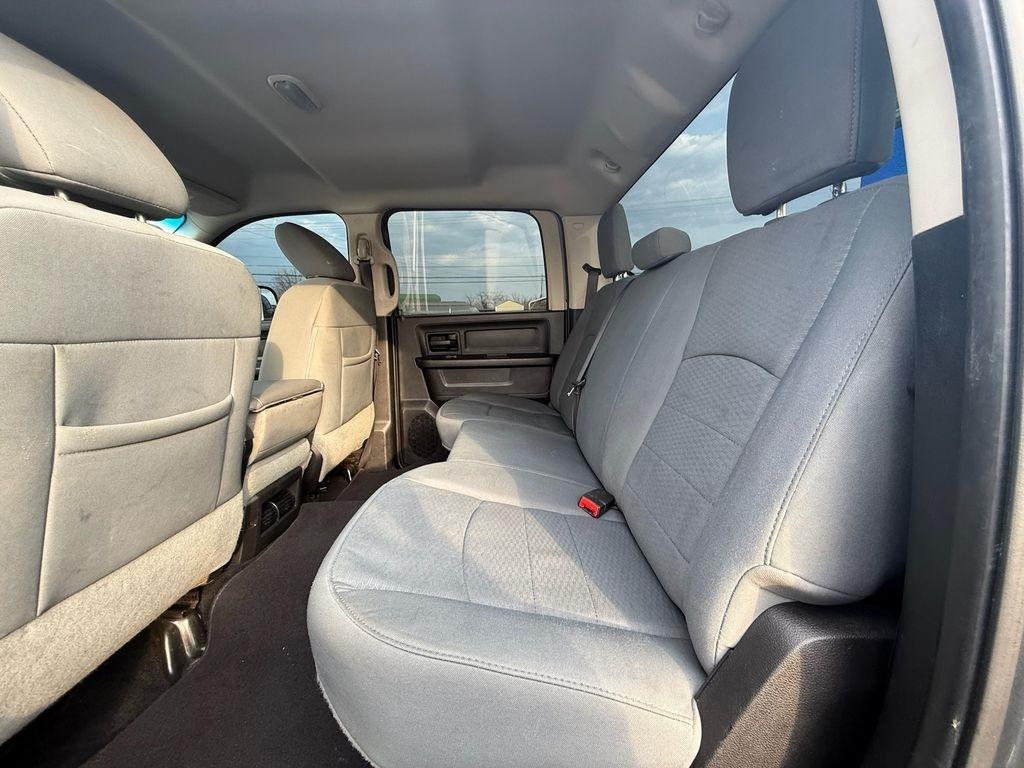 RAM 3500 ST Crew Cab SWB 4WD 2013