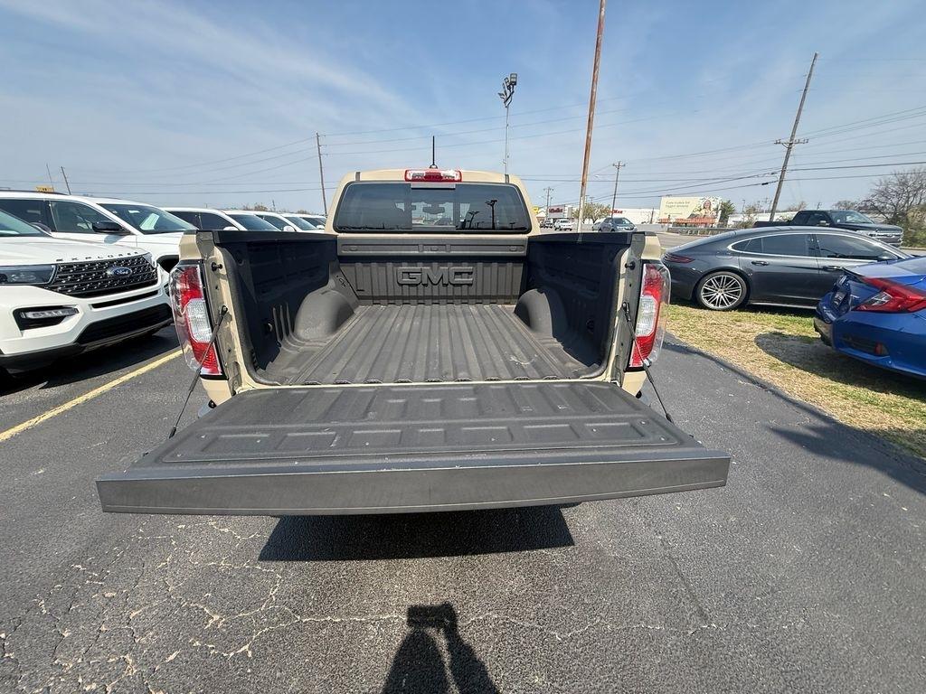 GMC Canyon AT4 Crew Cab w/Cloth 4WD 2021