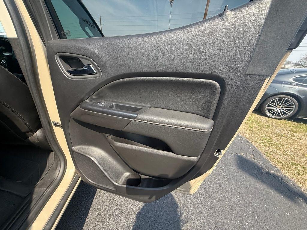 GMC Canyon AT4 Crew Cab w/Cloth 4WD 2021