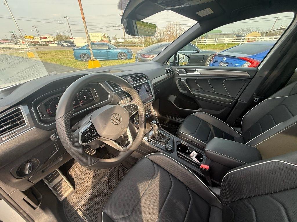 Volkswagen Tiguan SEL R-Line 4MOTION 2022