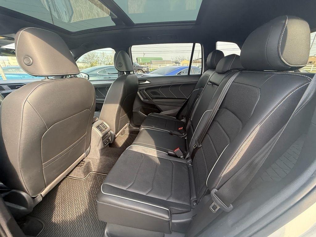 Volkswagen Tiguan SEL R-Line 4MOTION 2022