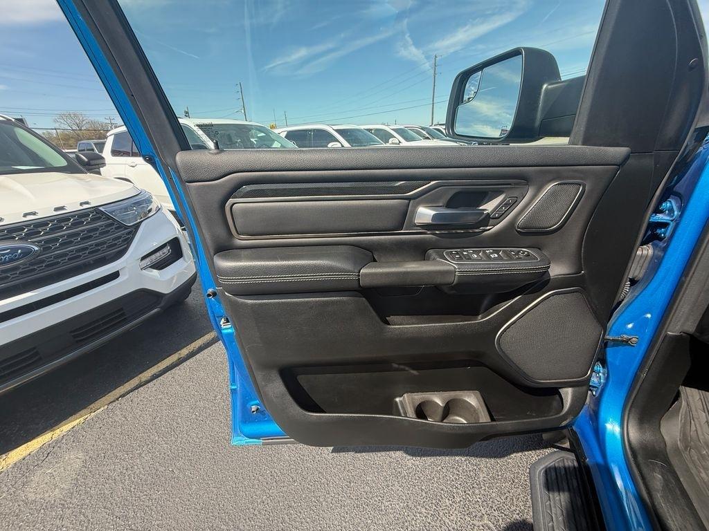 RAM 1500 Rebel Crew Cab SB 4WD 2021