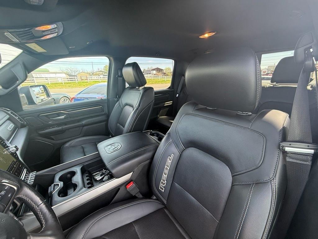 RAM 1500 Rebel Crew Cab SB 4WD 2021