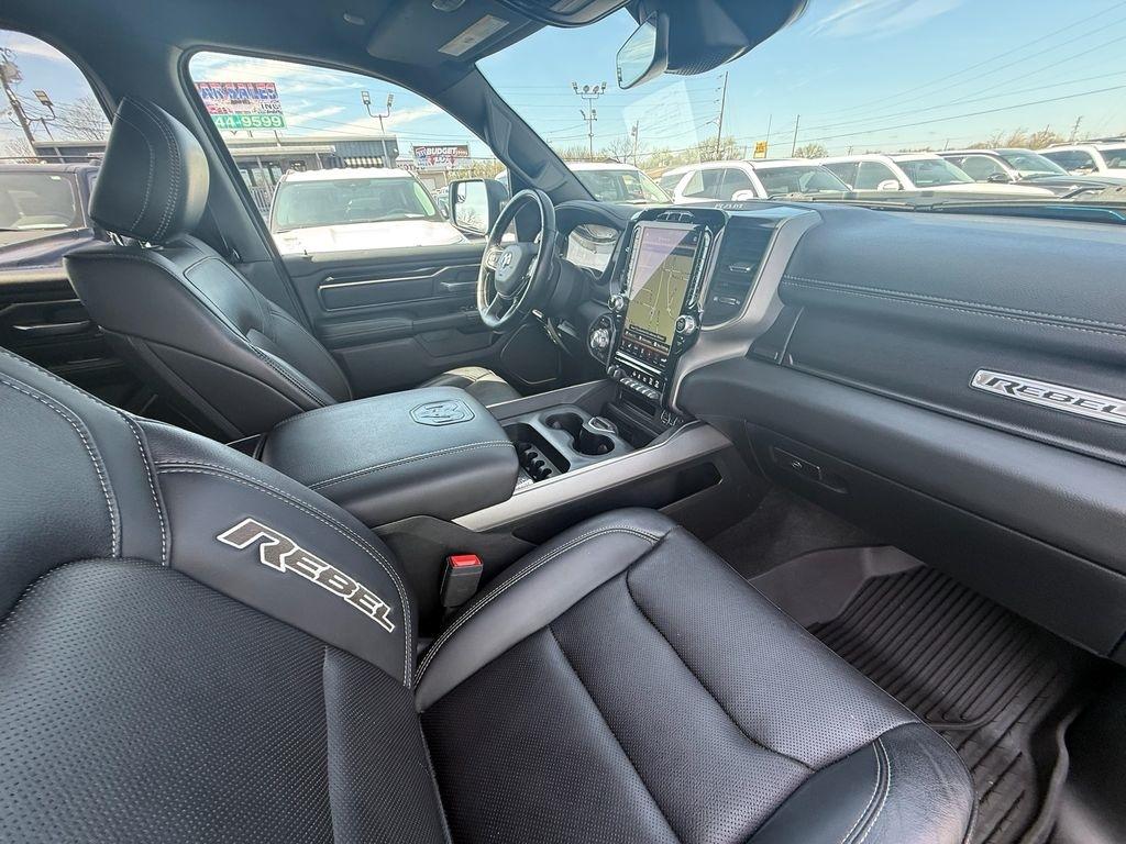 RAM 1500 Rebel Crew Cab SB 4WD 2021