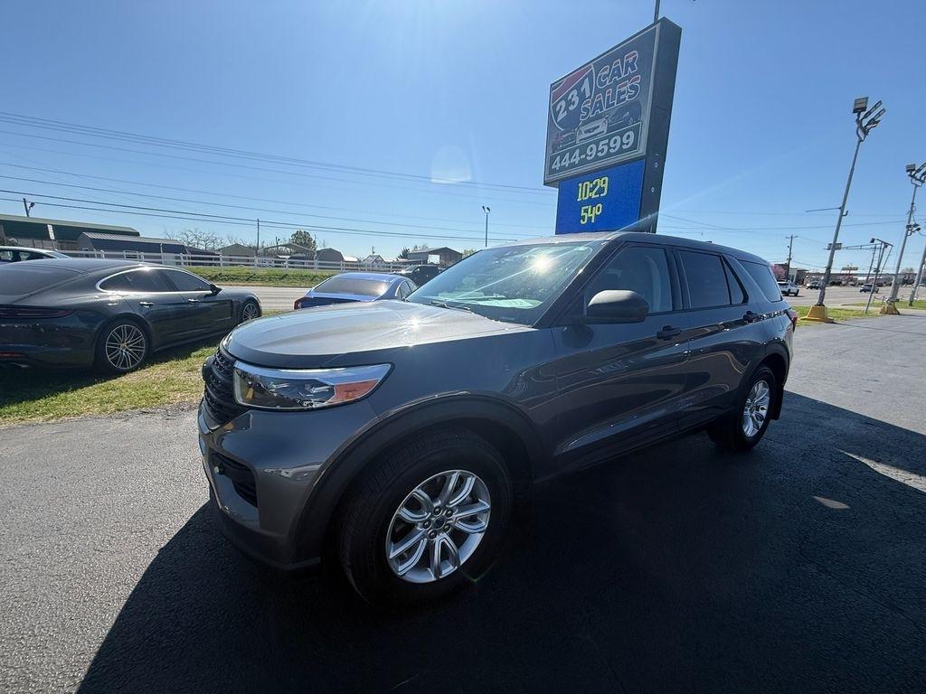 Ford Explorer Base AWD 2021