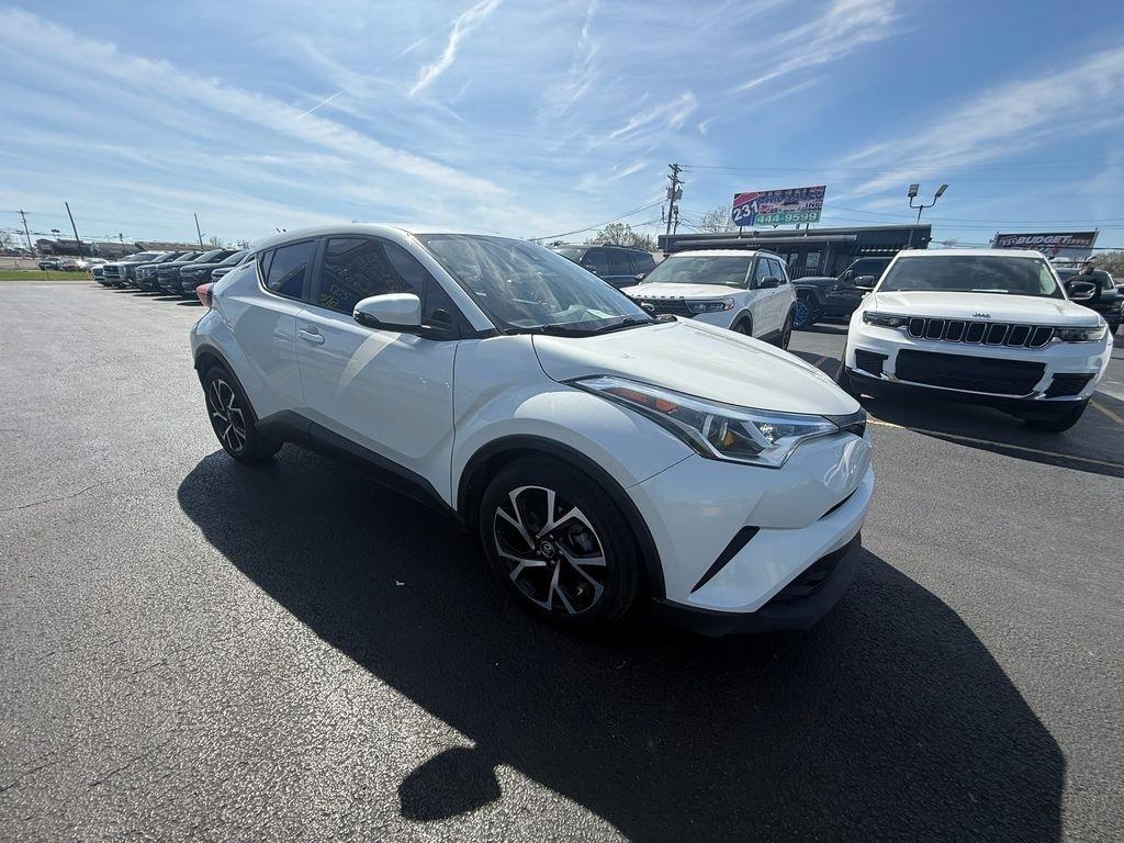 Toyota C-HR XLE 2018