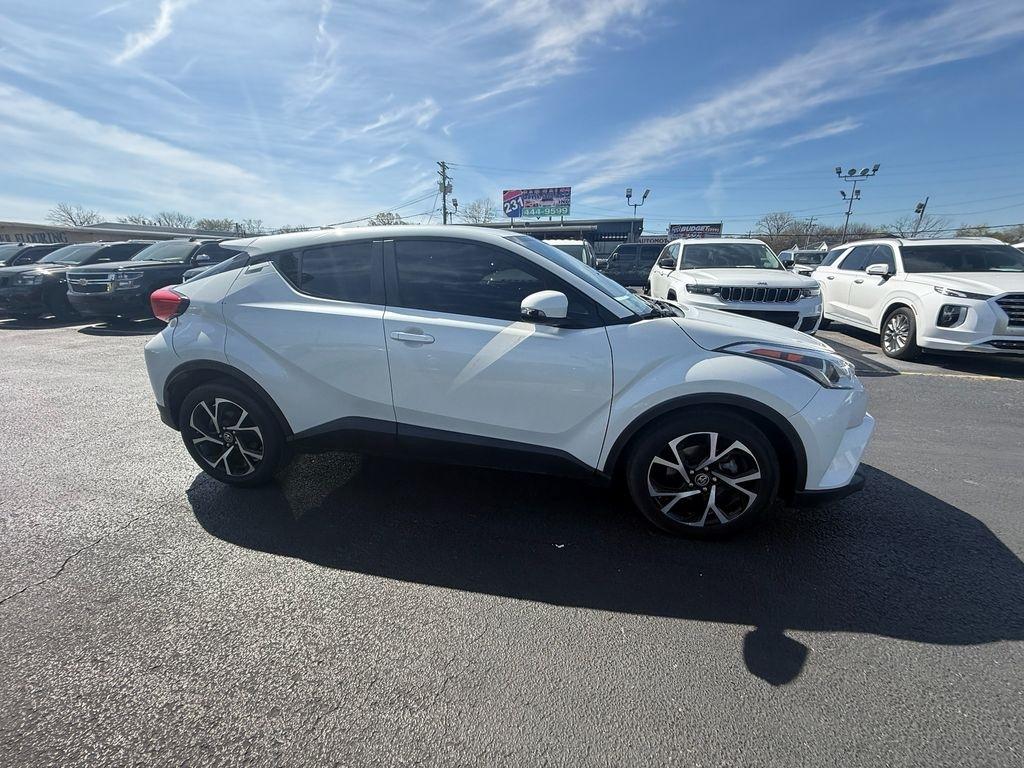 Toyota C-HR XLE 2018