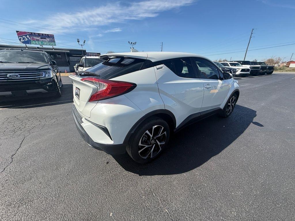 Toyota C-HR XLE 2018