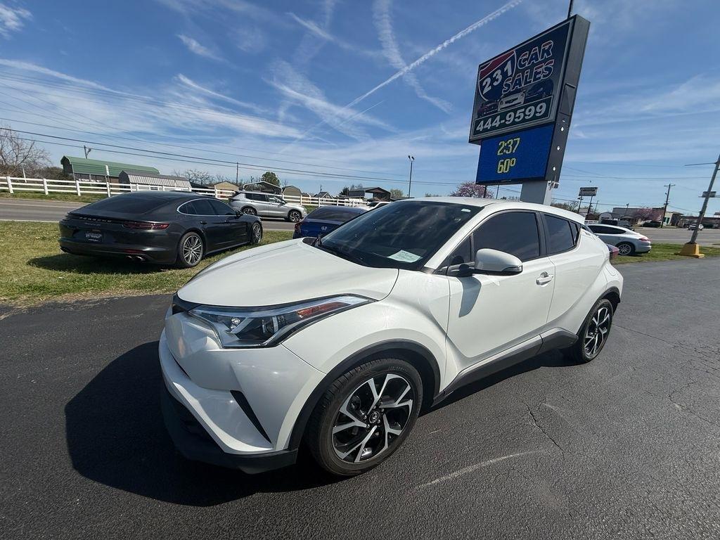 Toyota C-HR XLE 2018
