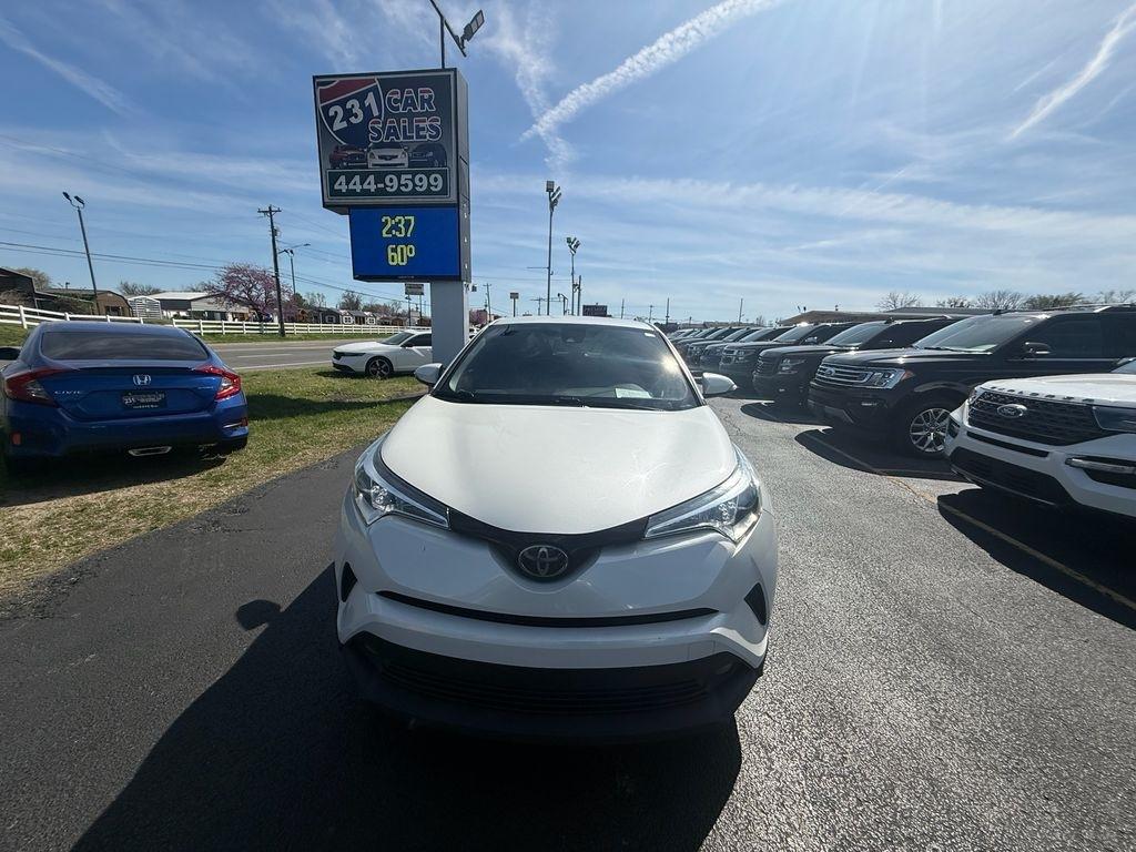 Toyota C-HR XLE 2018