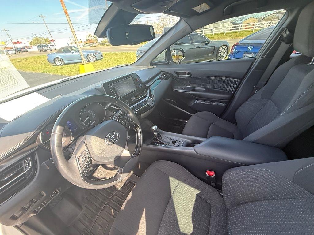 Toyota C-HR XLE 2018