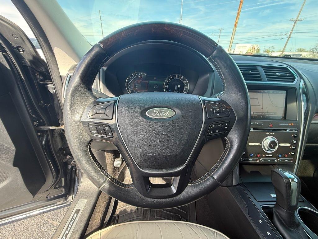 Ford Explorer Platinum AWD 2016