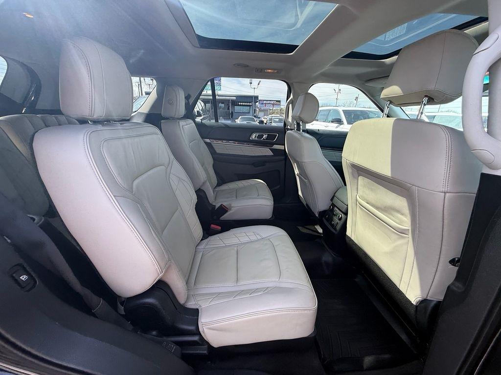 Ford Explorer Platinum AWD 2016