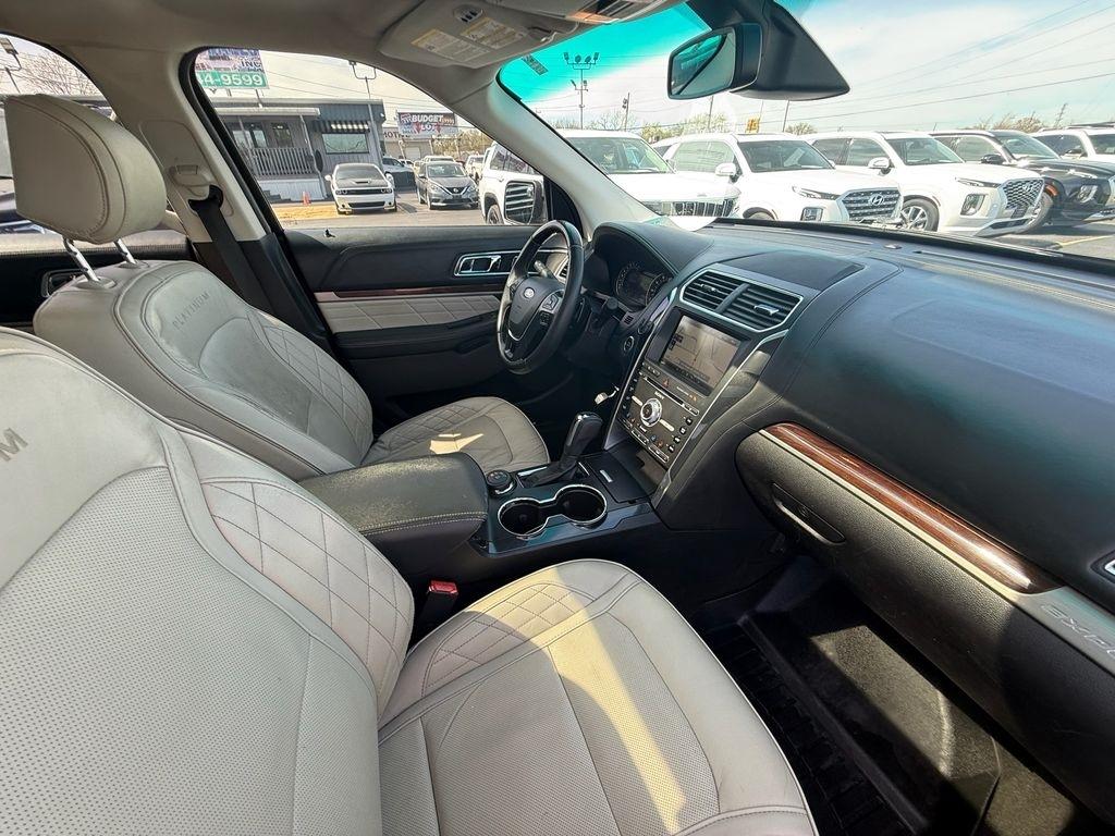 Ford Explorer Platinum AWD 2016