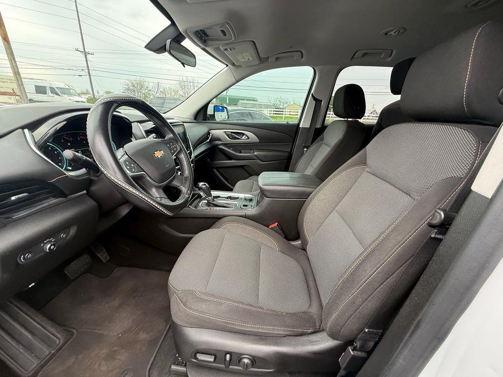 Chevrolet Traverse LT Cloth FWD 2018