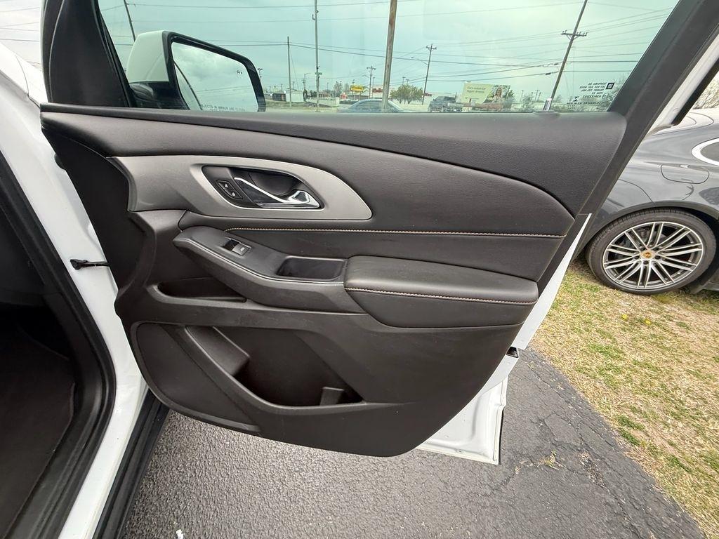 Chevrolet Traverse LT Cloth FWD 2018