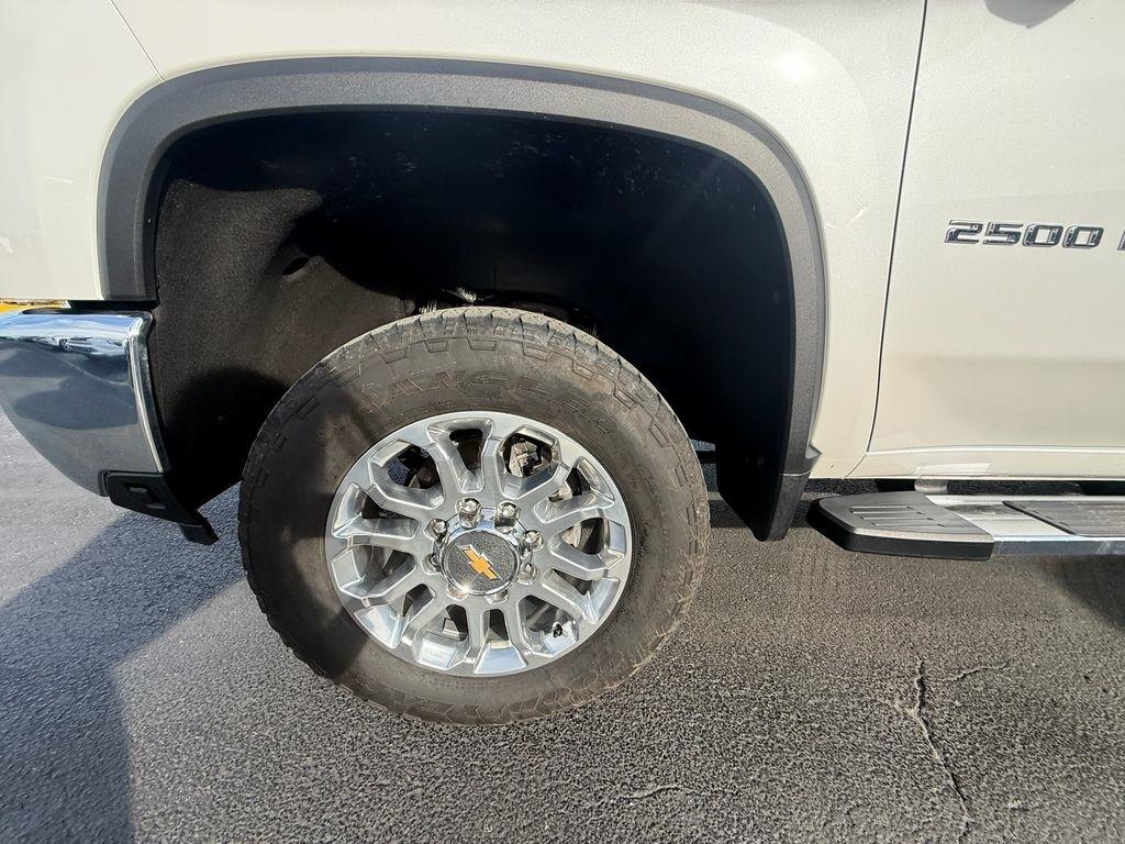 Chevrolet Silverado 2500HD LTZ Crew Cab Long Box 4WD 2024