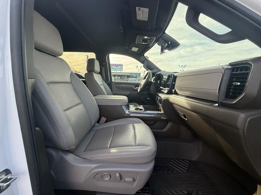 Chevrolet Silverado 2500HD LTZ Crew Cab Long Box 4WD 2024