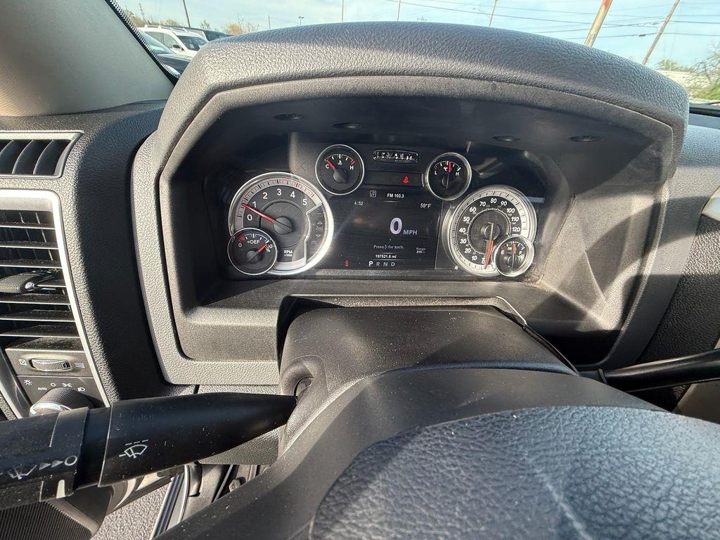 RAM 2500 SLT Crew Cab SWB 4WD 2015