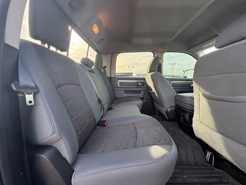 RAM 2500 SLT Crew Cab SWB 4WD 2015