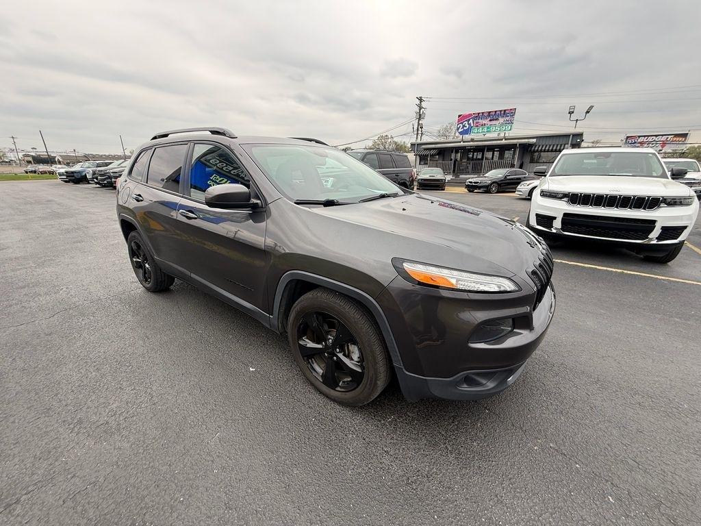 2016 Jeep Cherokee Altitude FWD