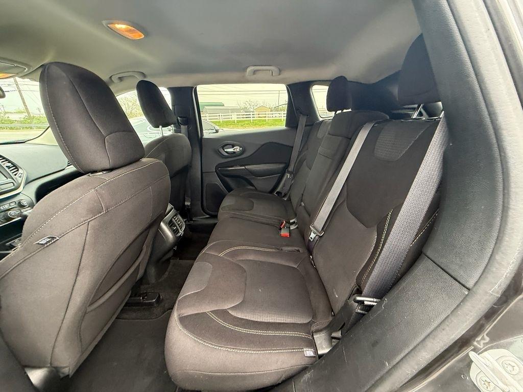 Jeep Cherokee Altitude FWD 2016