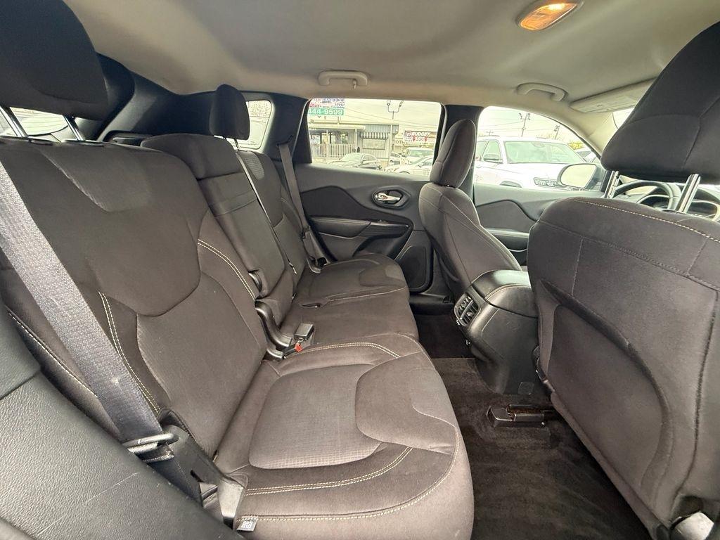 Jeep Cherokee Altitude FWD 2016