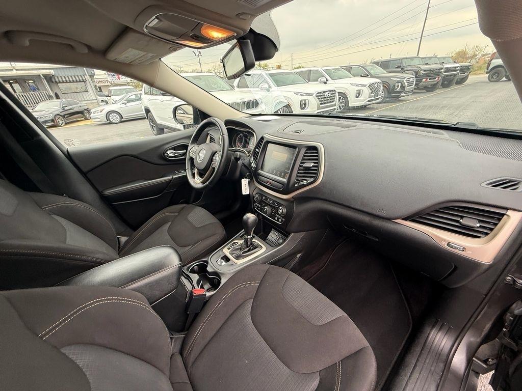 Jeep Cherokee Altitude FWD 2016