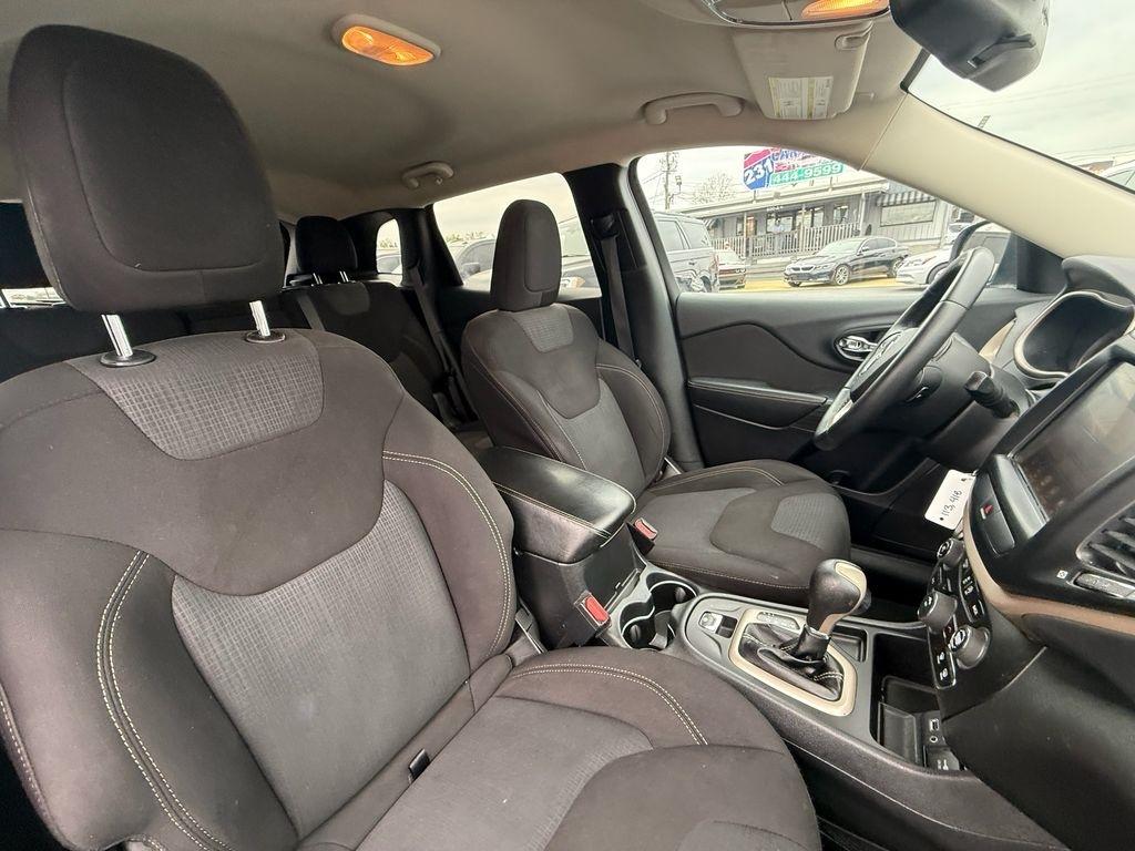 Jeep Cherokee Altitude FWD 2016