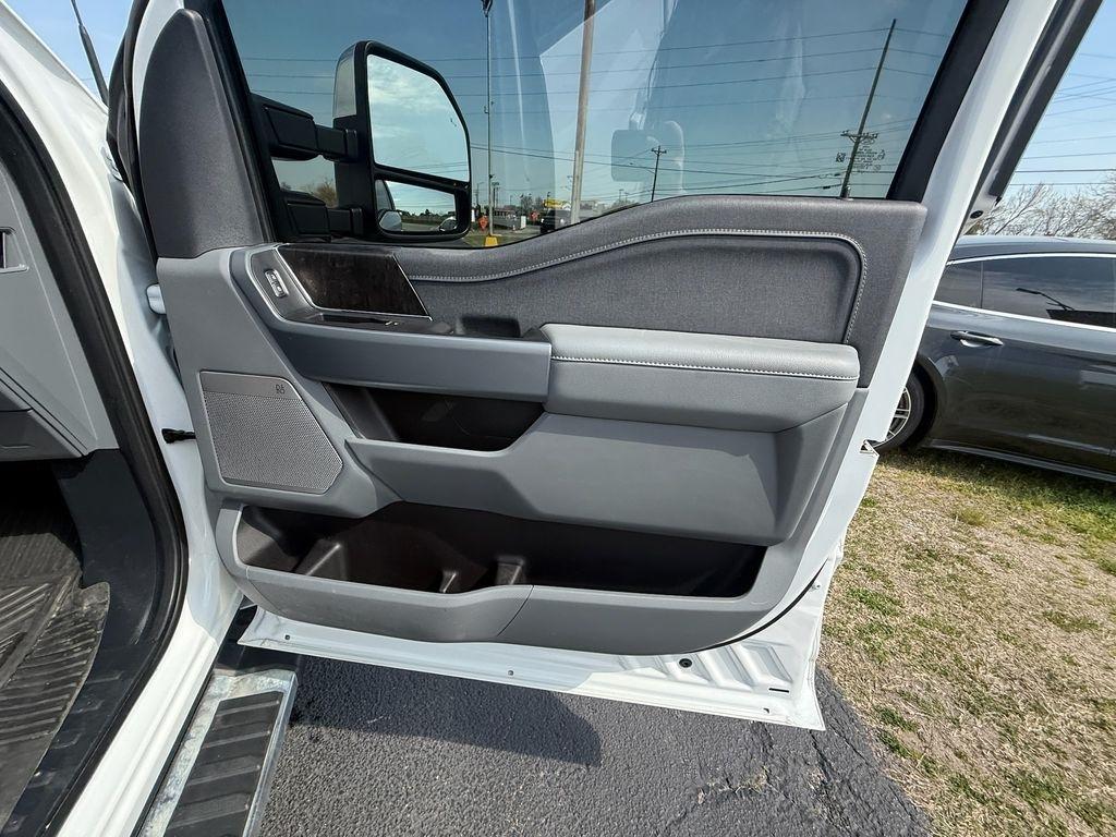 Ford F-150 Lariat SuperCrew 5.5-ft. Bed 4WD 2022