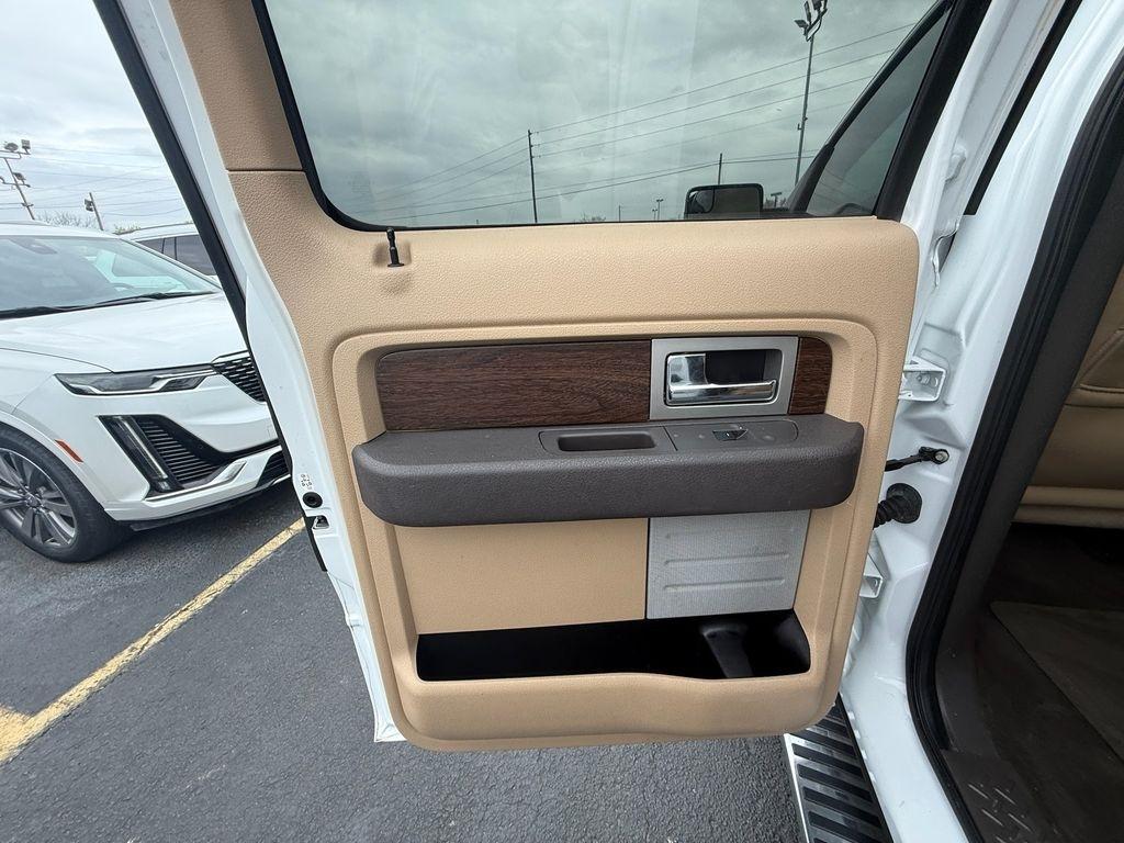 Ford F-150 Lariat SuperCrew 2WD 2013