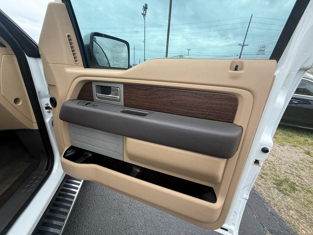 Ford F-150 Lariat SuperCrew 2WD 2013