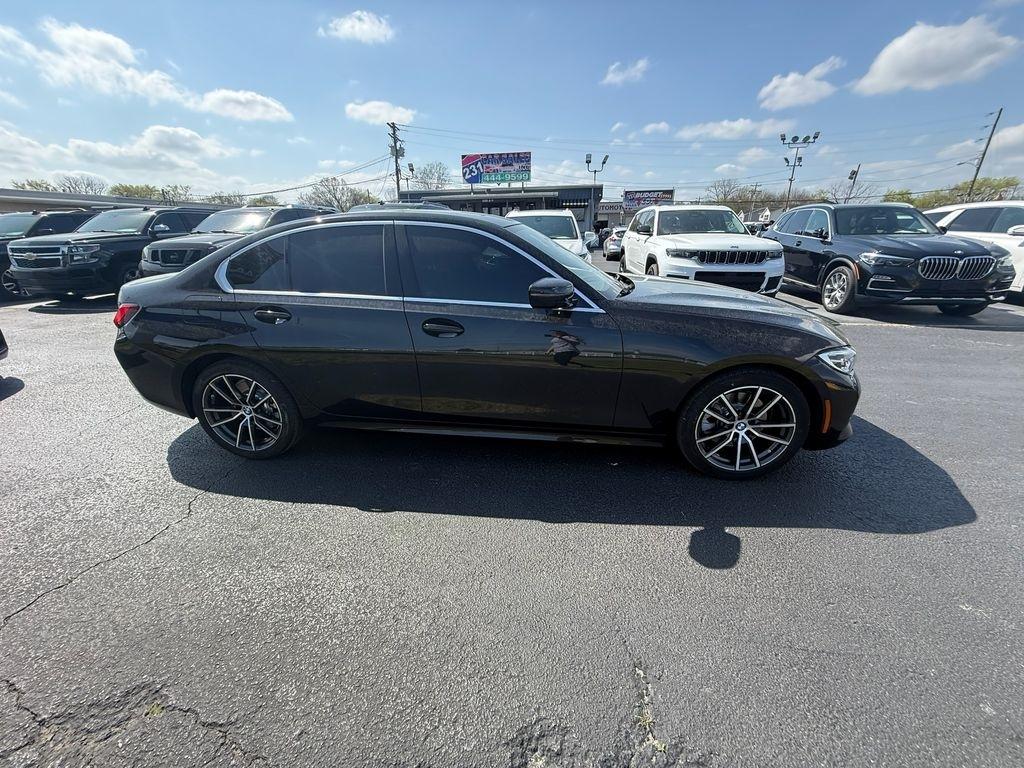 BMW 3-Series 330i xDrive 2022