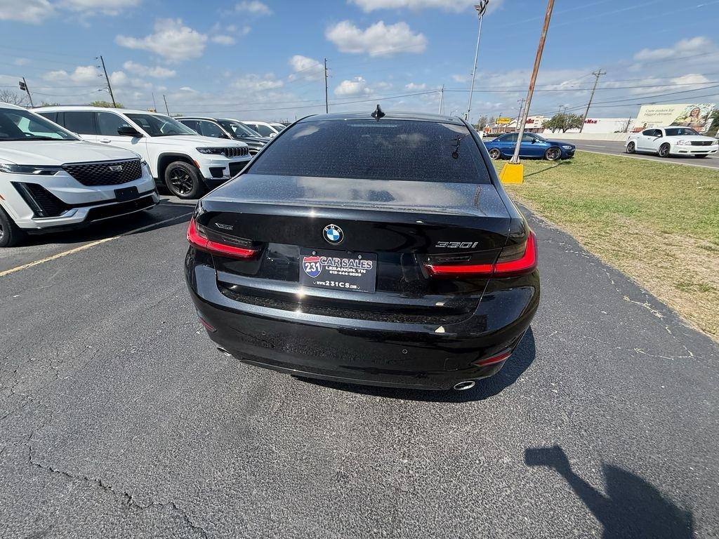 BMW 3-Series 330i xDrive 2022