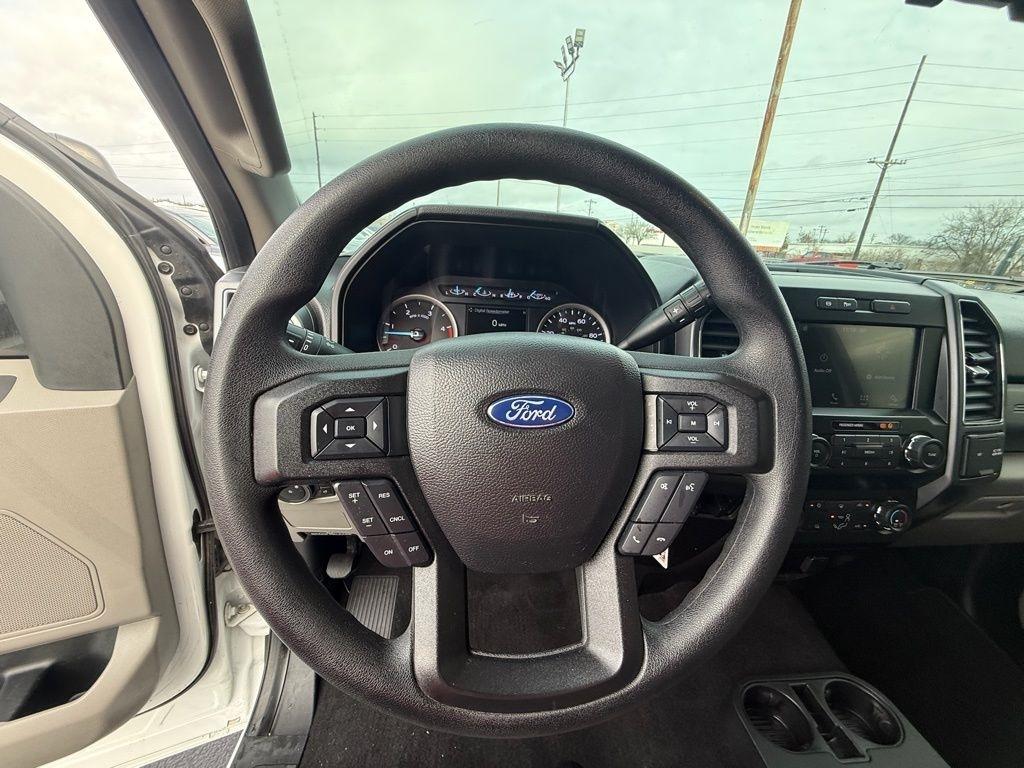 Ford F-250 SD XLT Crew Cab 4WD 2019