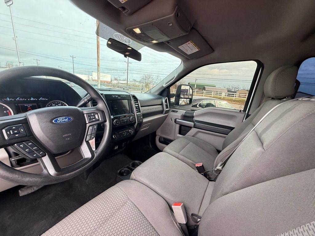 Ford F-250 SD XLT Crew Cab 4WD 2019