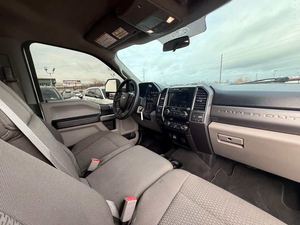 Ford F-250 SD XLT Crew Cab 4WD 2019