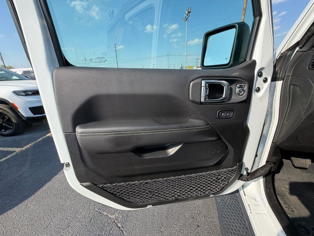 Jeep Wrangler 4xe Unlimited Sahara 2023