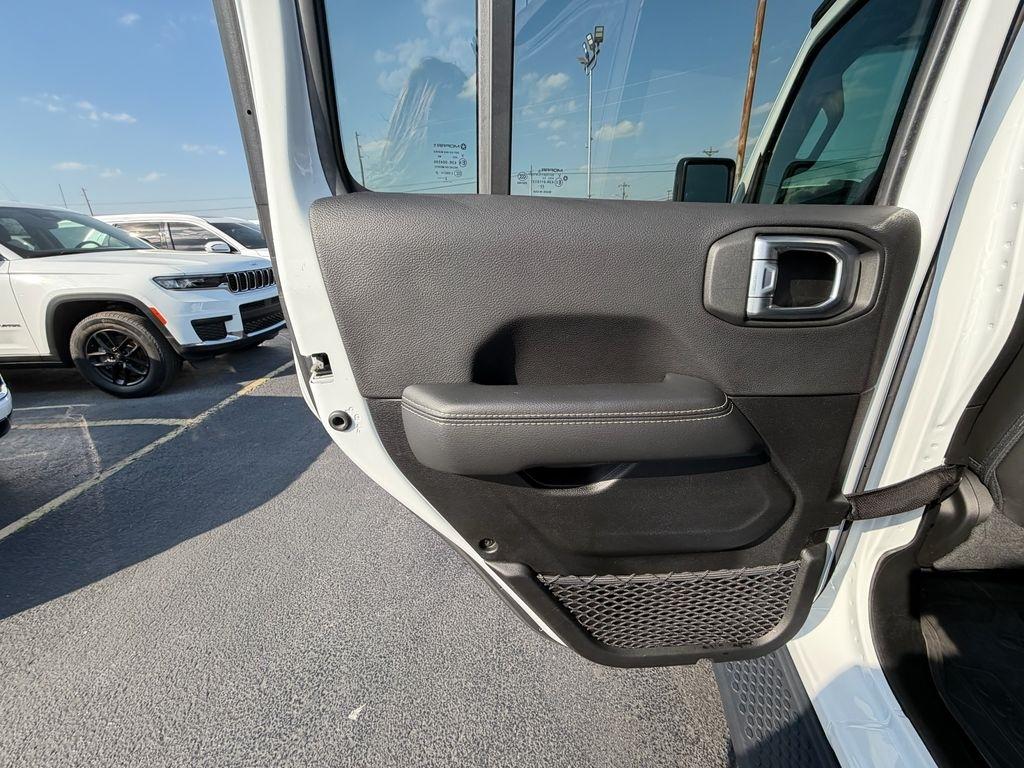 Jeep Wrangler 4xe Unlimited Sahara 2023