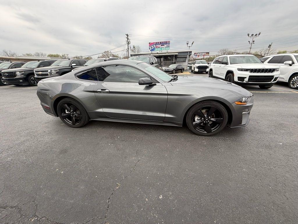 Ford Mustang EcoBoost Premium Coupe 2022
