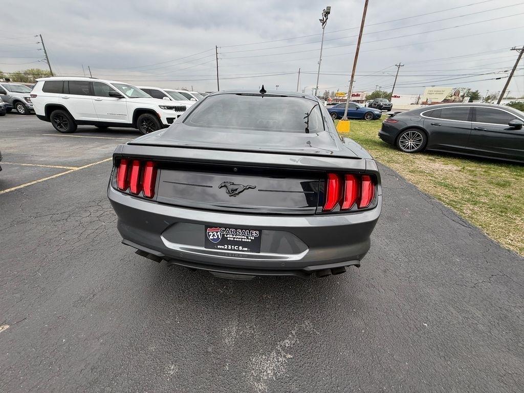 Ford Mustang EcoBoost Premium Coupe 2022