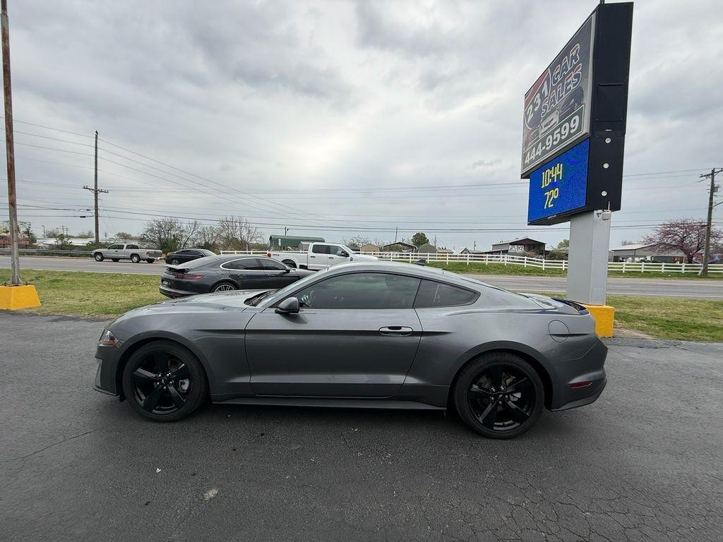Ford Mustang EcoBoost Premium Coupe 2022