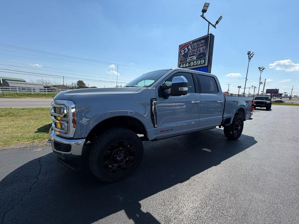 Ford F-250 SD Lariat Crew Cab 4WD 2024