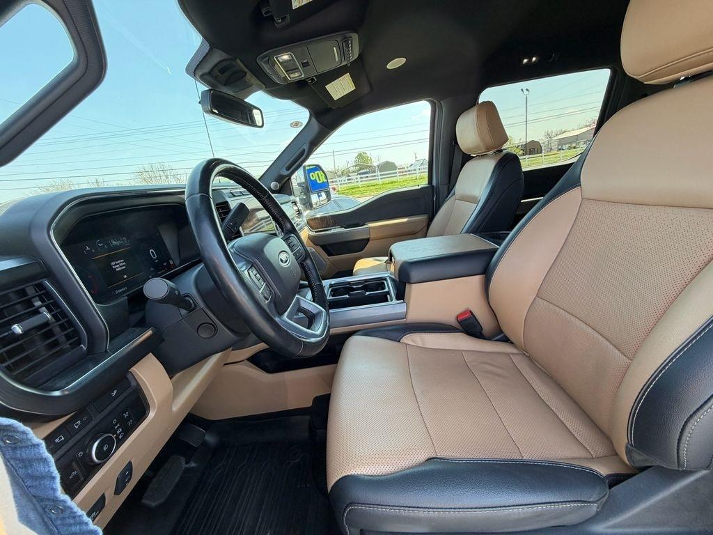 Ford F-250 SD Lariat Crew Cab 4WD 2024