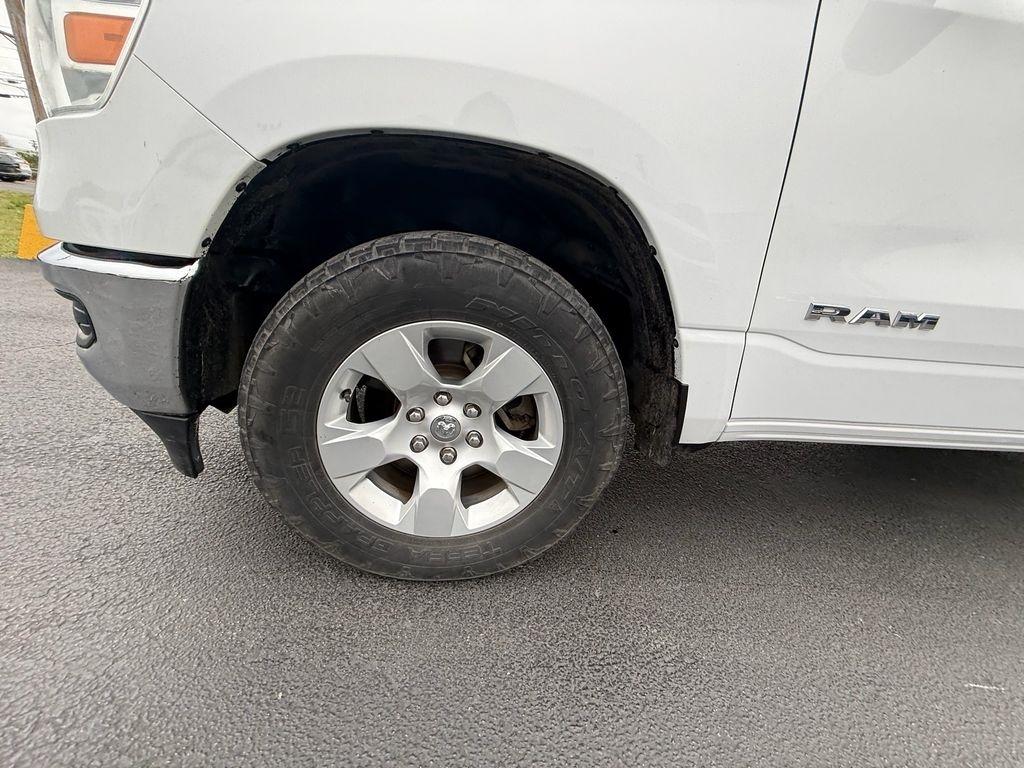 RAM 1500 Big Horn Quad Cab 4WD 2021