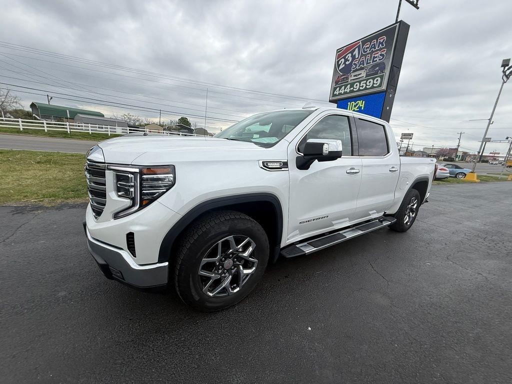 GMC Sierra 1500 SLT Crew Cab 4WD 2023