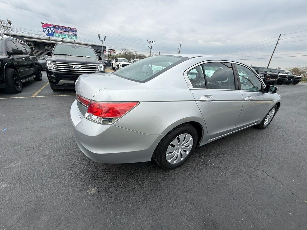 Honda Accord LX sedan AT 2012