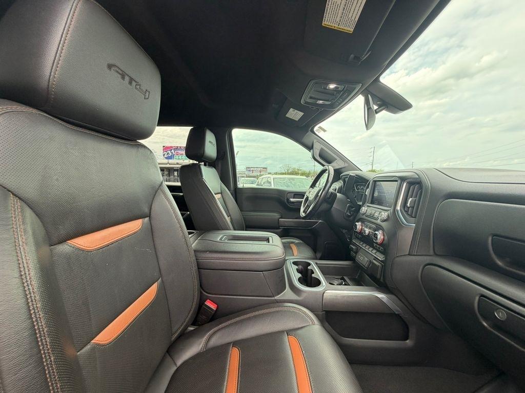 GMC Sierra 1500 AT4 Crew Cab 4WD 2021
